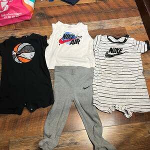 Nike, Under Armor, Champion, Jordan and Adidas Lot 6/9 m
